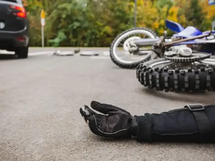 Professional Motorcycle Accident Injury Care services by Arrowhead Clinic in Duluth, GA &mdash; licensed Chiropractor provider